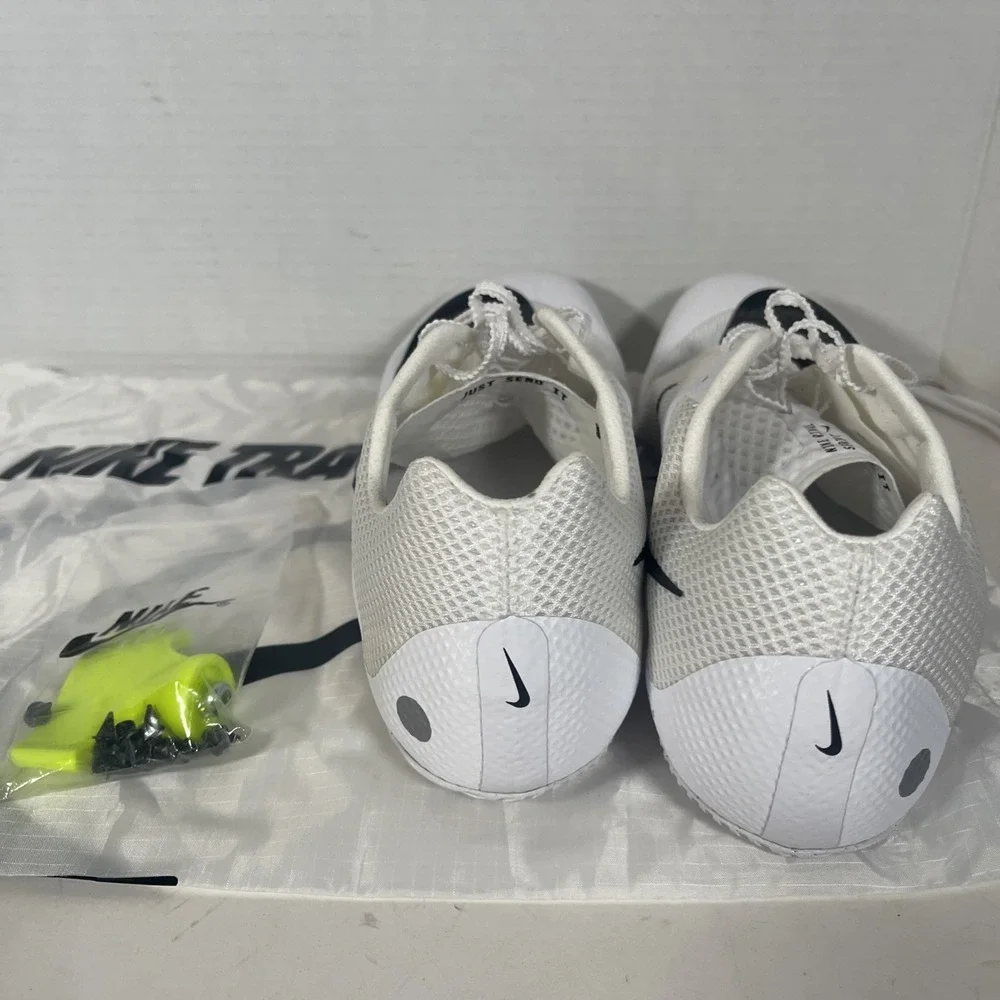 Nike zoom rival